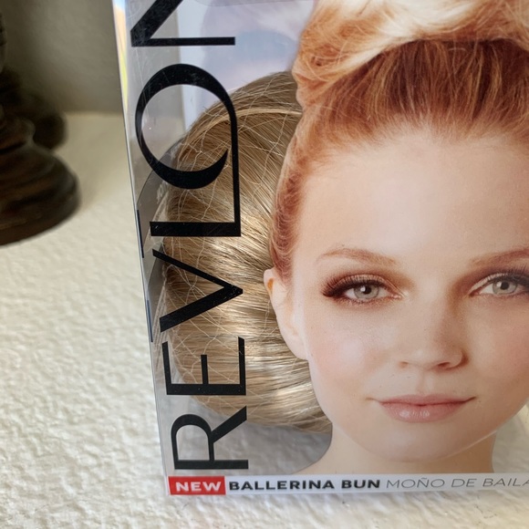 Revlon ballerina clip in bun - Picture 2 of 6